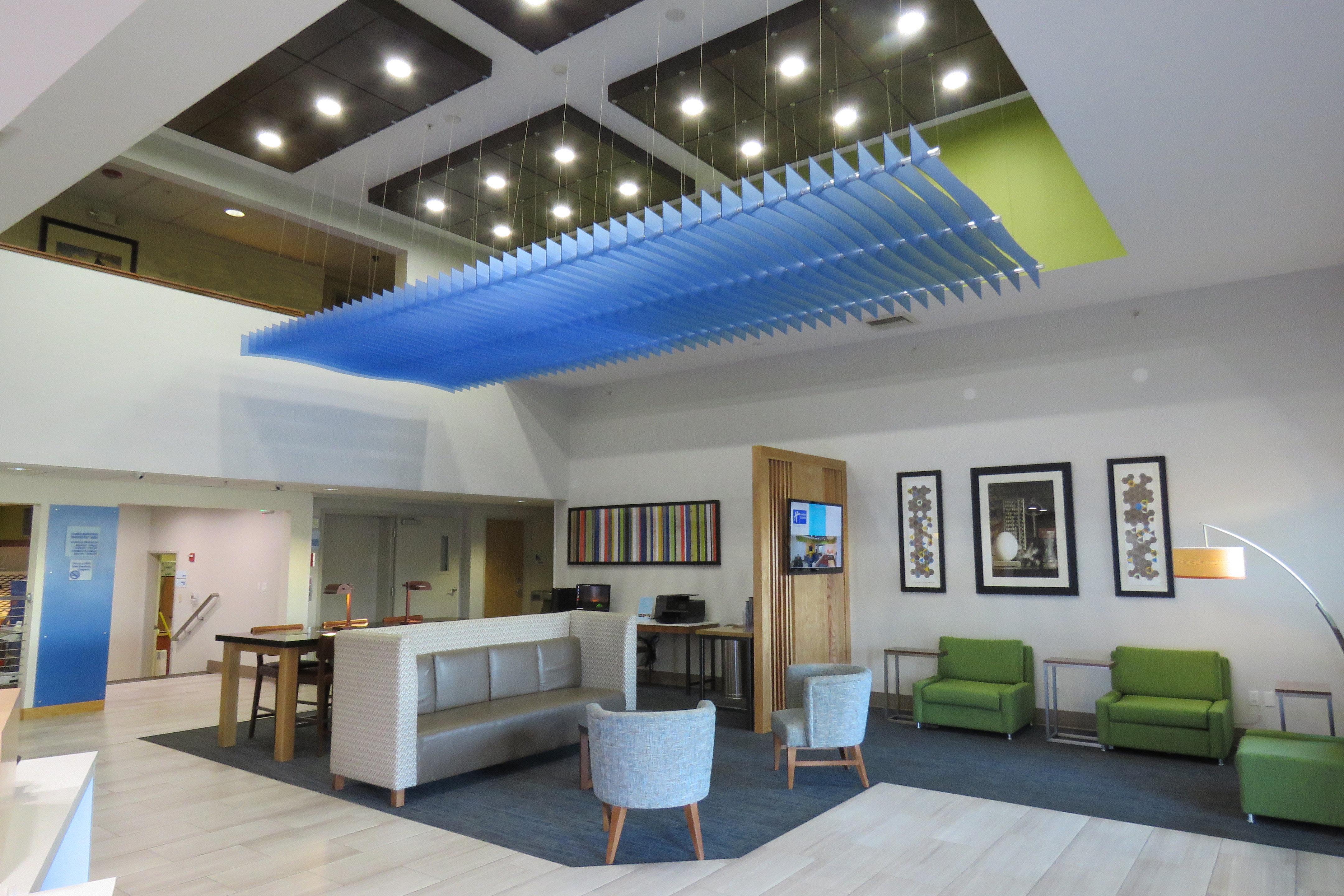 Holiday Inn Express Hotels & Suites Burlington By Ihg Exterior foto