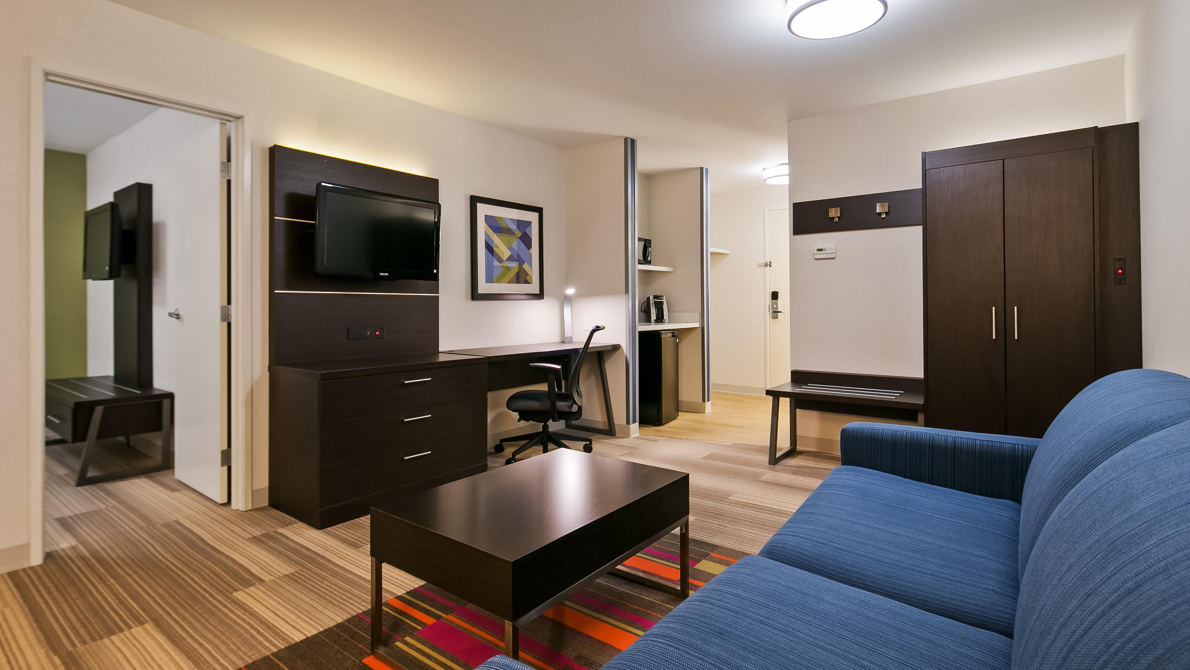 Holiday Inn Express Hotels & Suites Burlington By Ihg Exterior foto